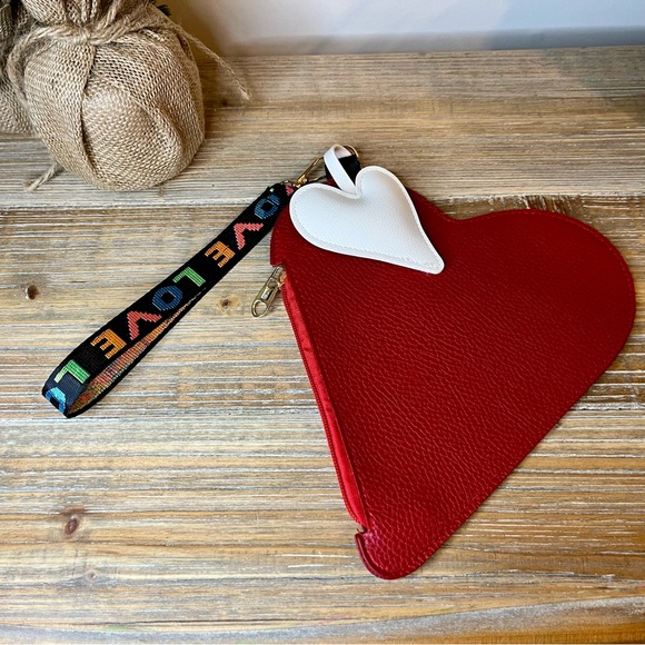White Irregular Heart Keychain Bag Charm Pendant Vegan Leather NWOT - Picture 4 of 6